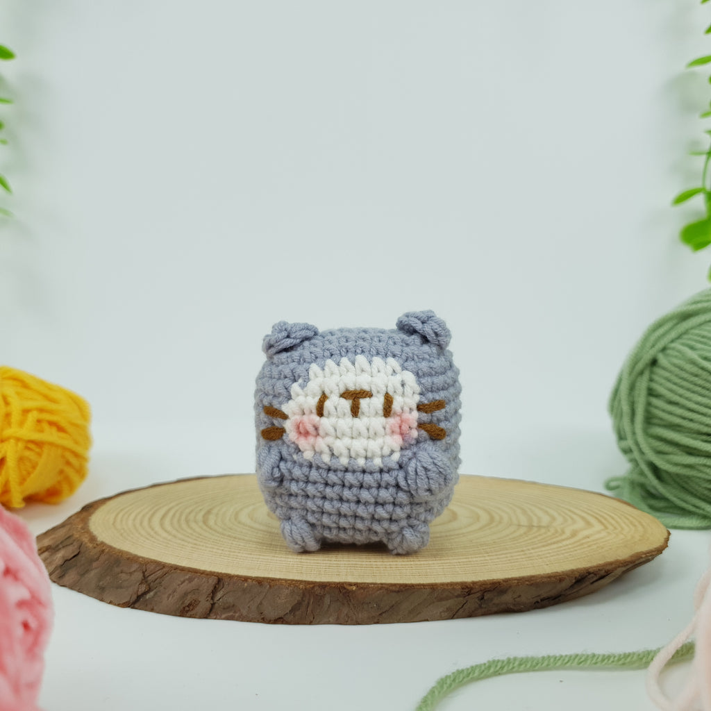 Mini Cat Crochet Pattern PDF, Cute Kawaii Cat Amigurumi Tutorial