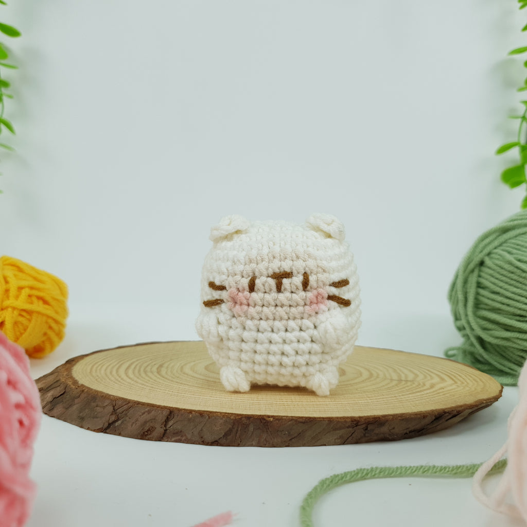 Mini Cat Crochet Pattern PDF, Cute Kawaii Cat Amigurumi Tutorial