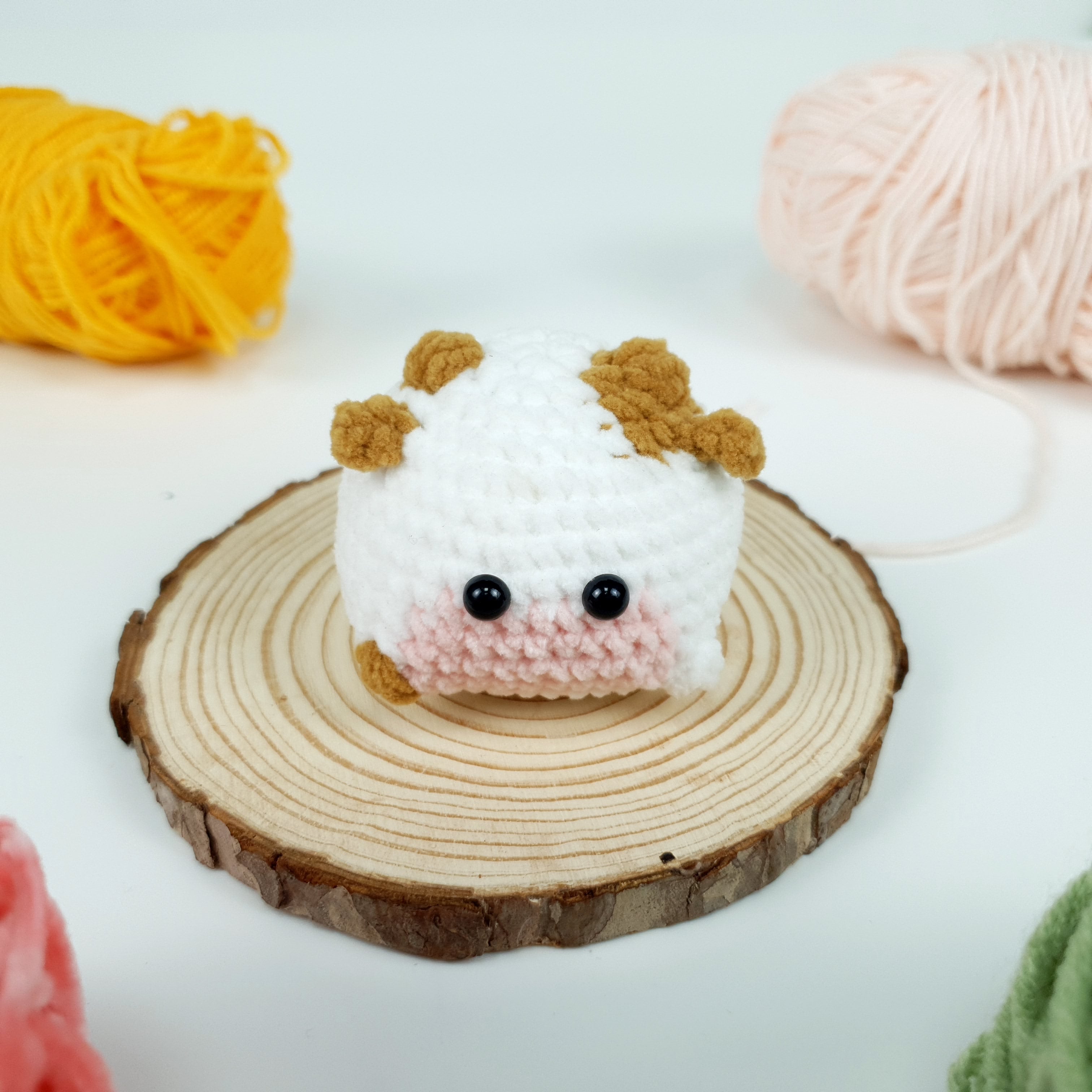 Mini Cow Crochet Pattern PDF, Moochi Amigurumi Tutorial, Cute Pocket Cow Plush