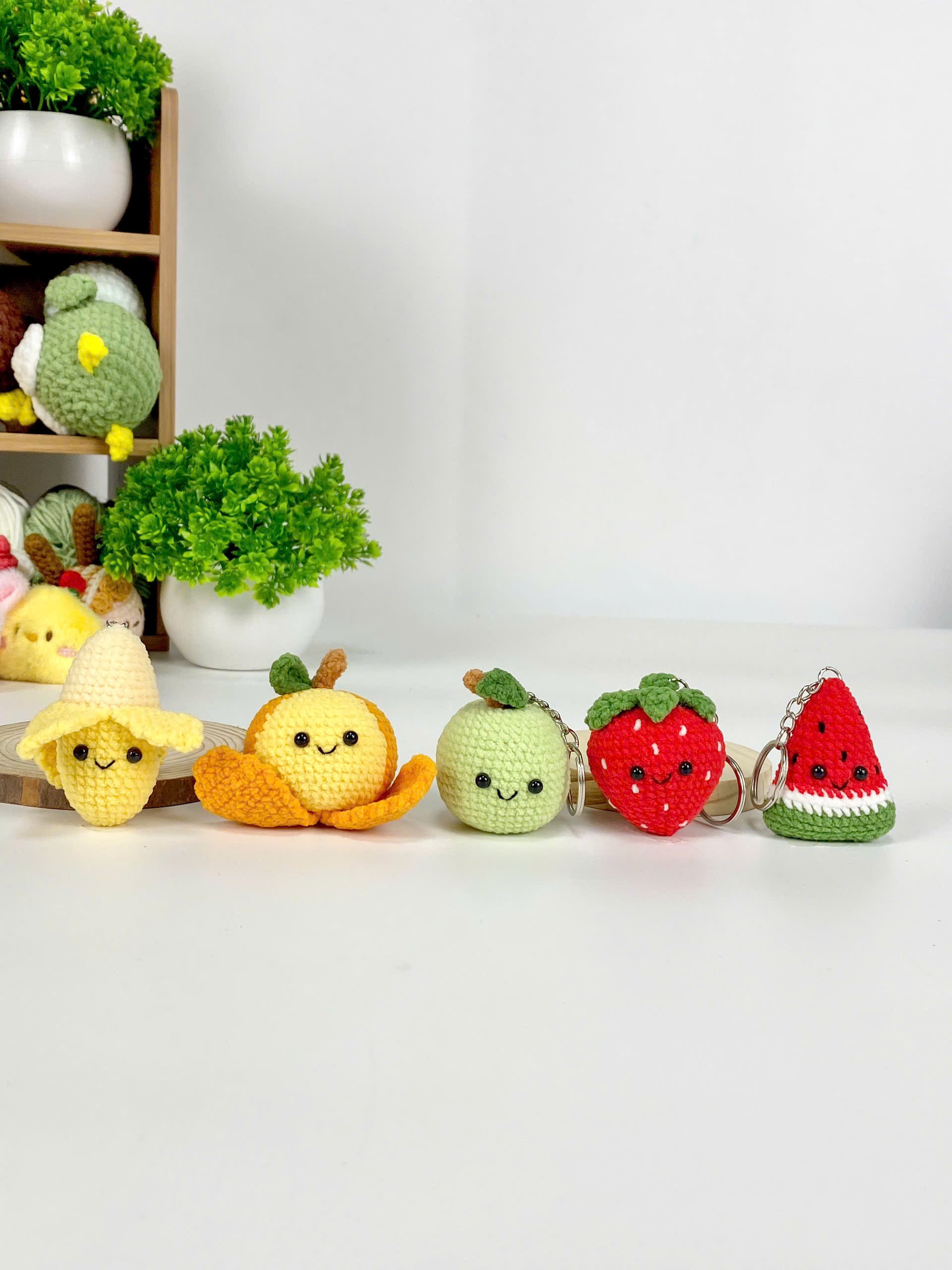 Fruit Keychain Crochet Pattern PDF, Amigurumi Beginner Guide
