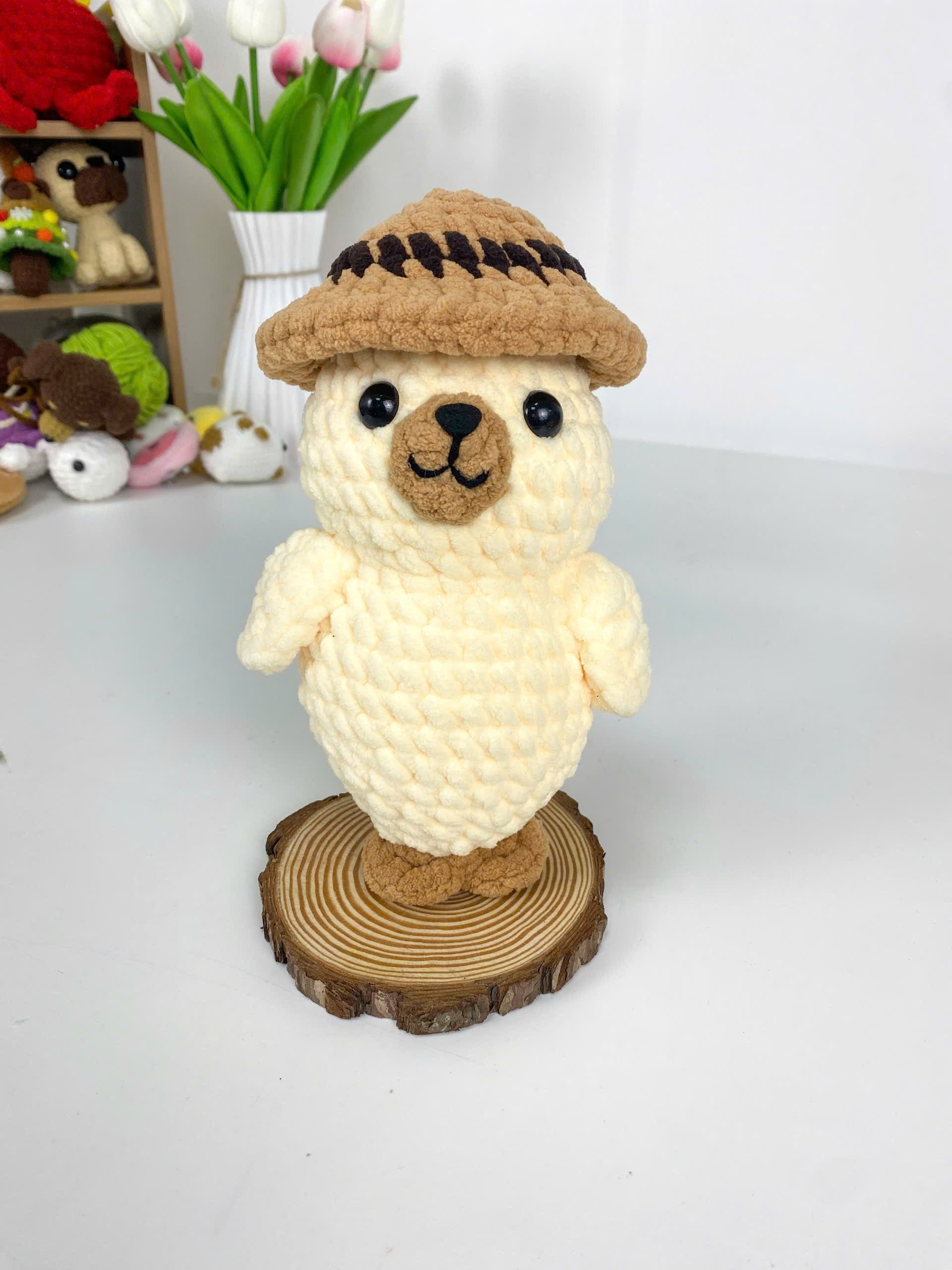Seal Wearing A Hat Amigurumi Crochet Pattern, Stuffed Animal (PDF Tutorial)
