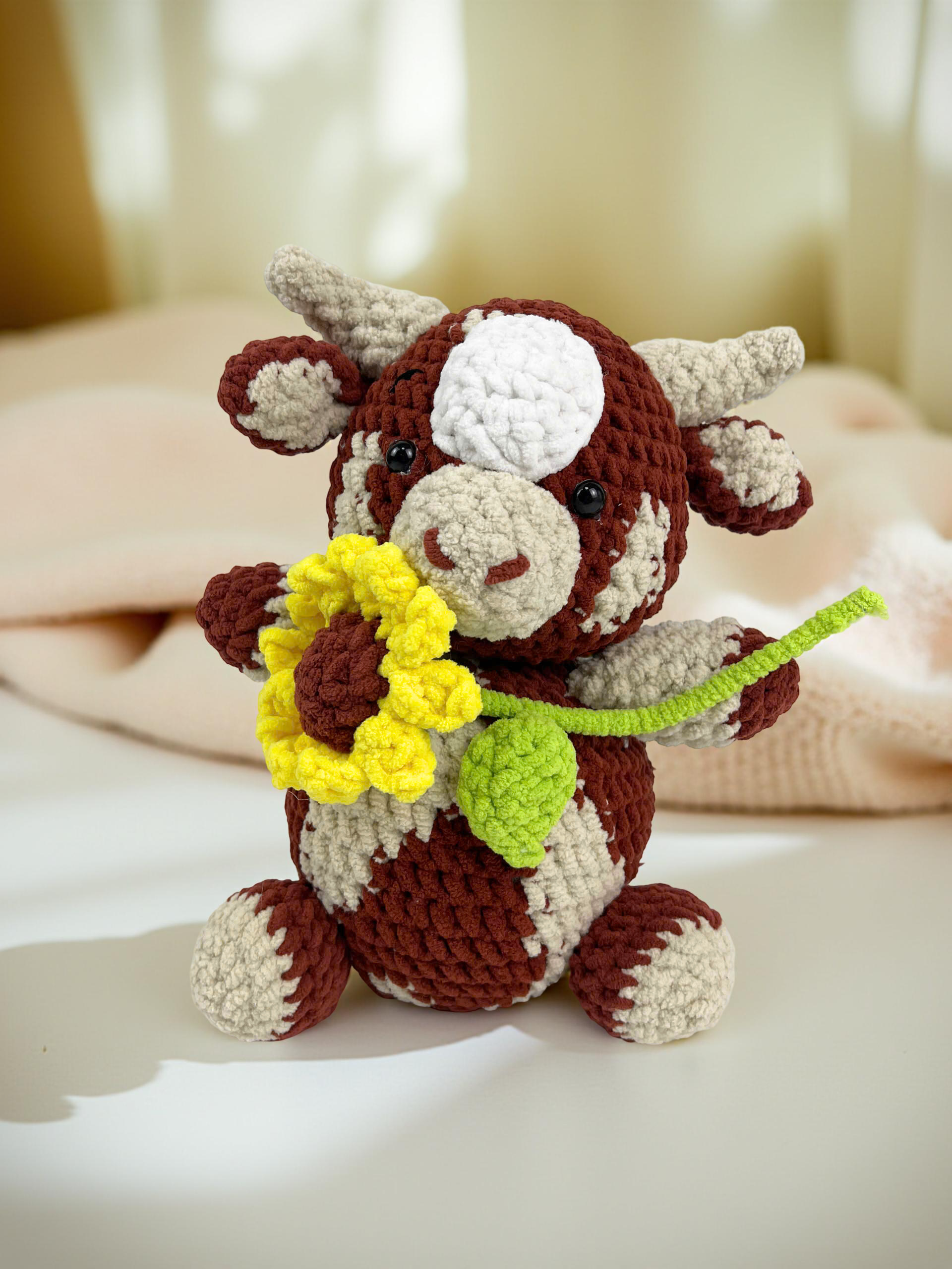 Amigurumi Longhorn Cow Crochet Pattern, Farm Animal, Beginner Friendly (PDF)
