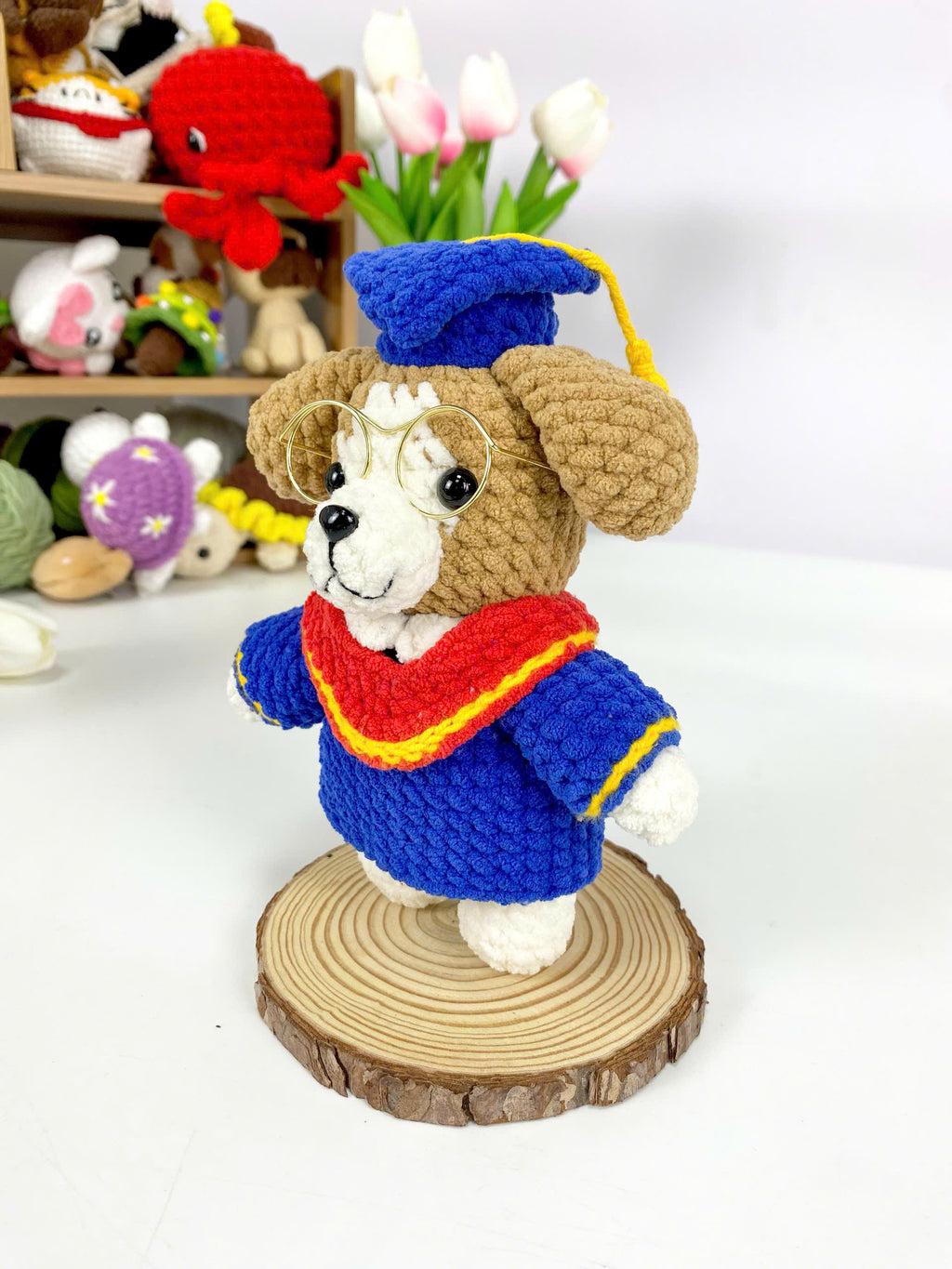 Graduation Dog Amigurumi Crochet Pattern: Beginner Friendly (PDF Pattern)