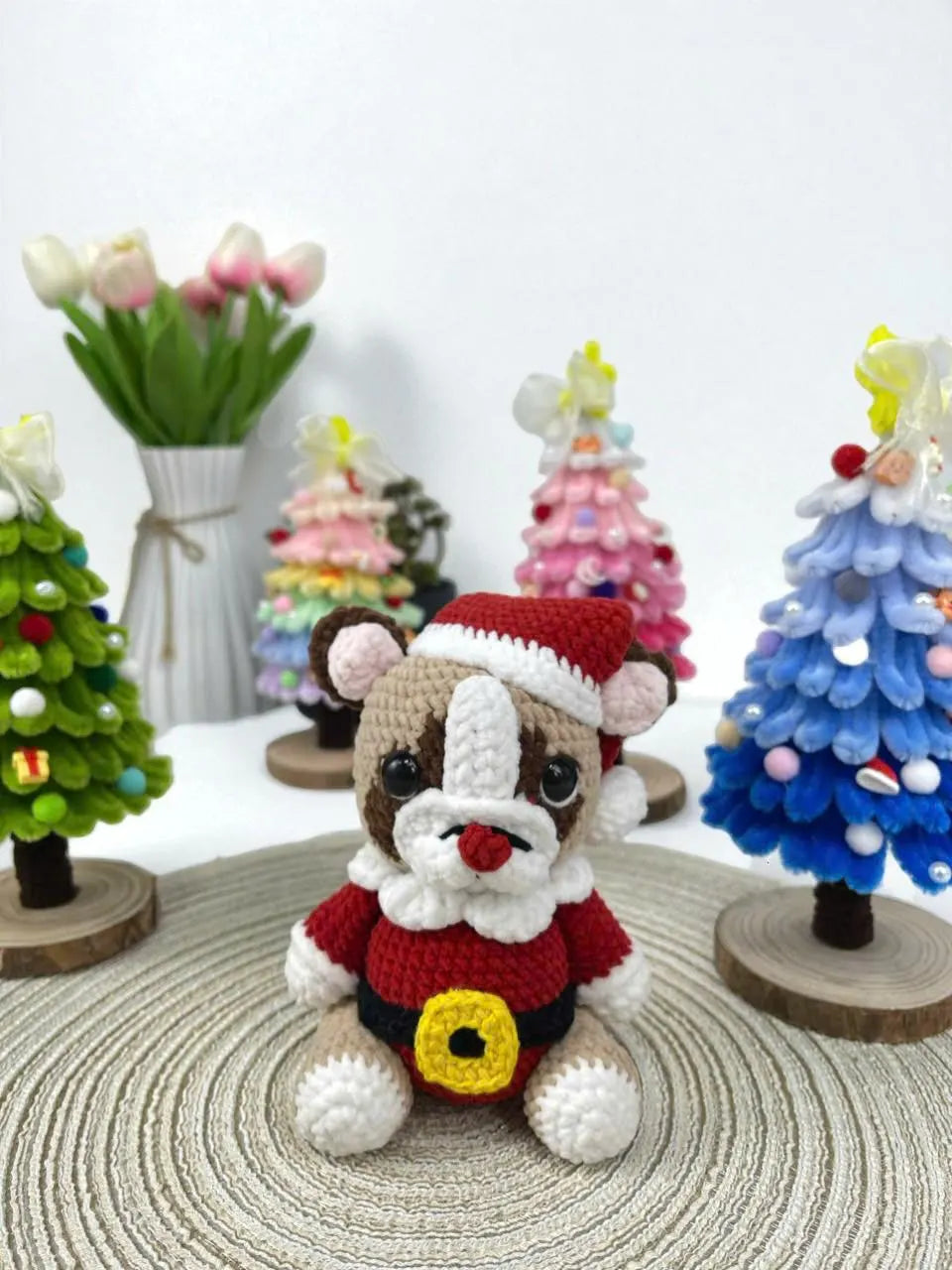 Santa Pug Crochet Pattern, Amigurumi Christmas Dog (PDF)
