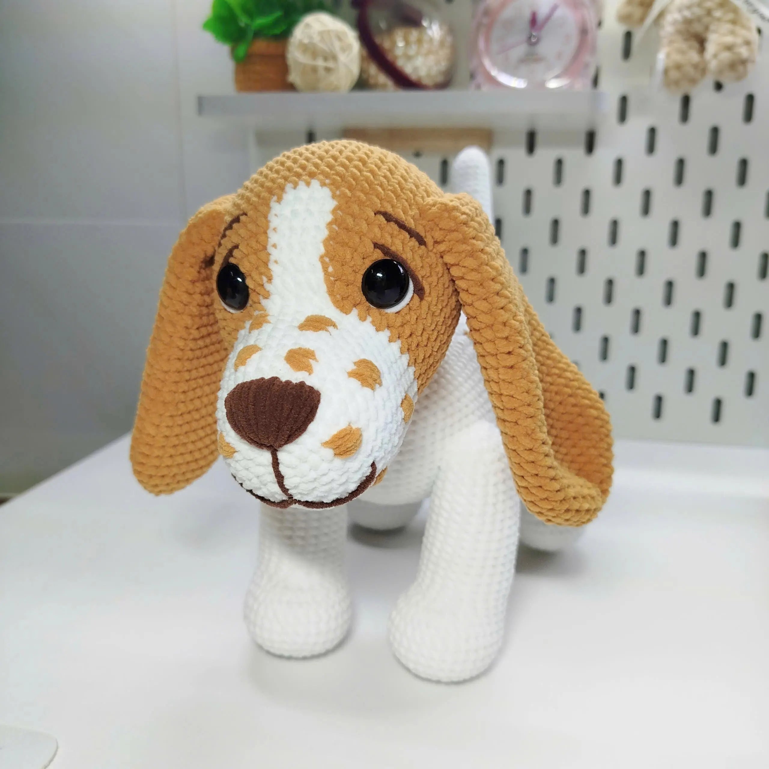 Basset Hound Crochet Pattern, Easy Amigurumi Puppy (PDF)