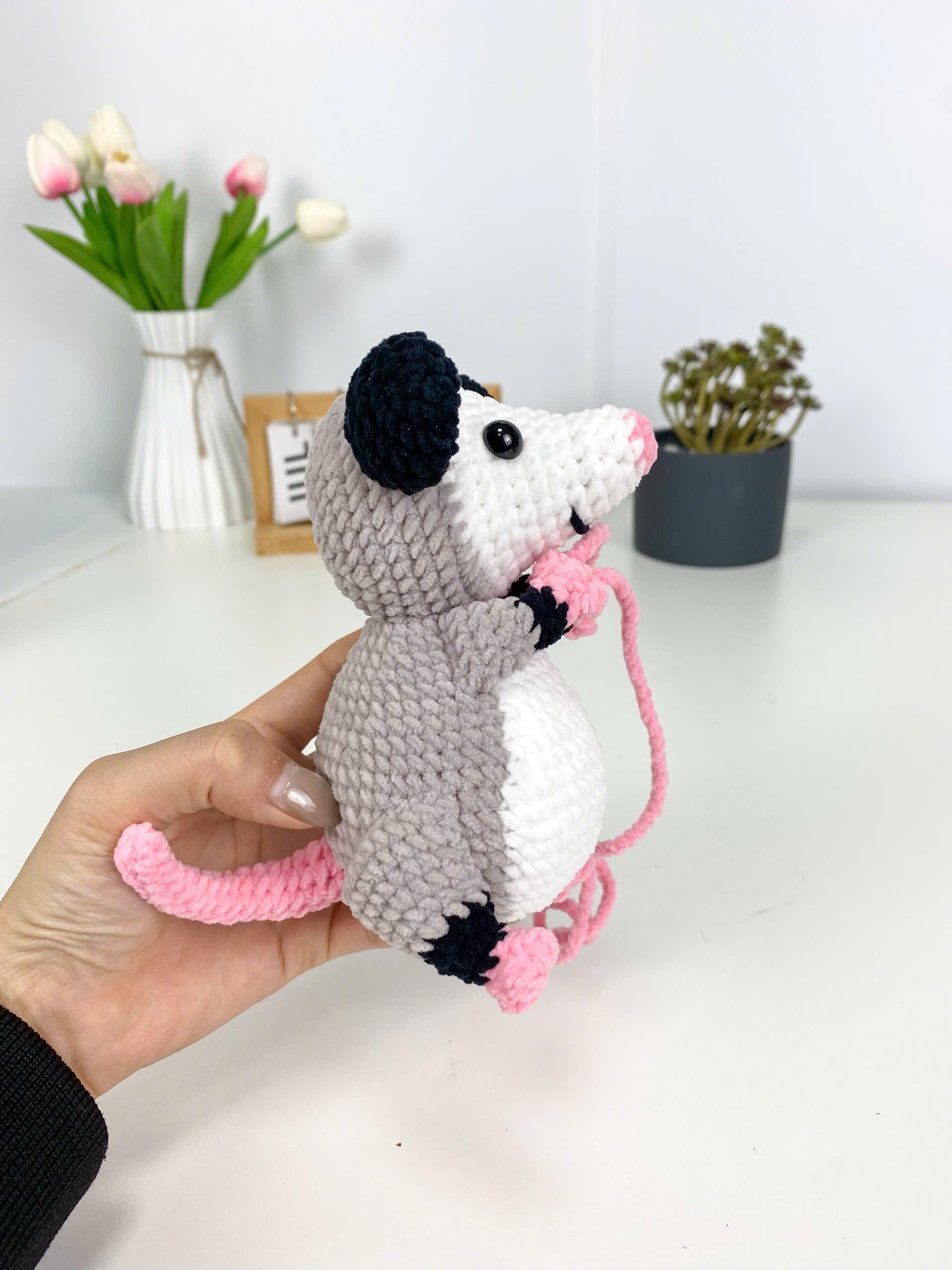 Mouse Car Charm Crochet Pattern, Hanging Amigurumi (PDF Pattern)