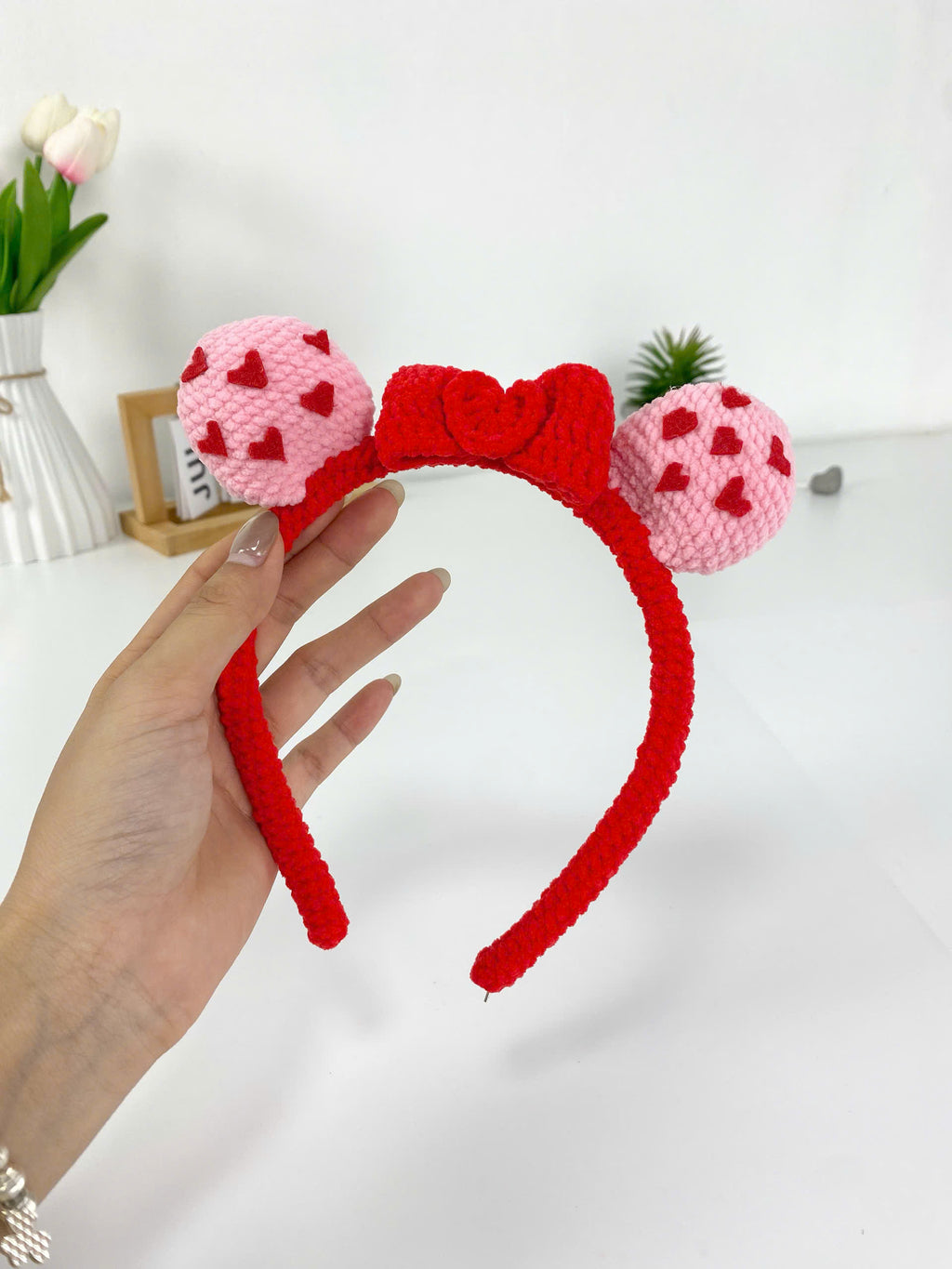 Crochet Valentine Heart Headband Pattern: Amigurumi Hair Accessory (PDF Pattern)
