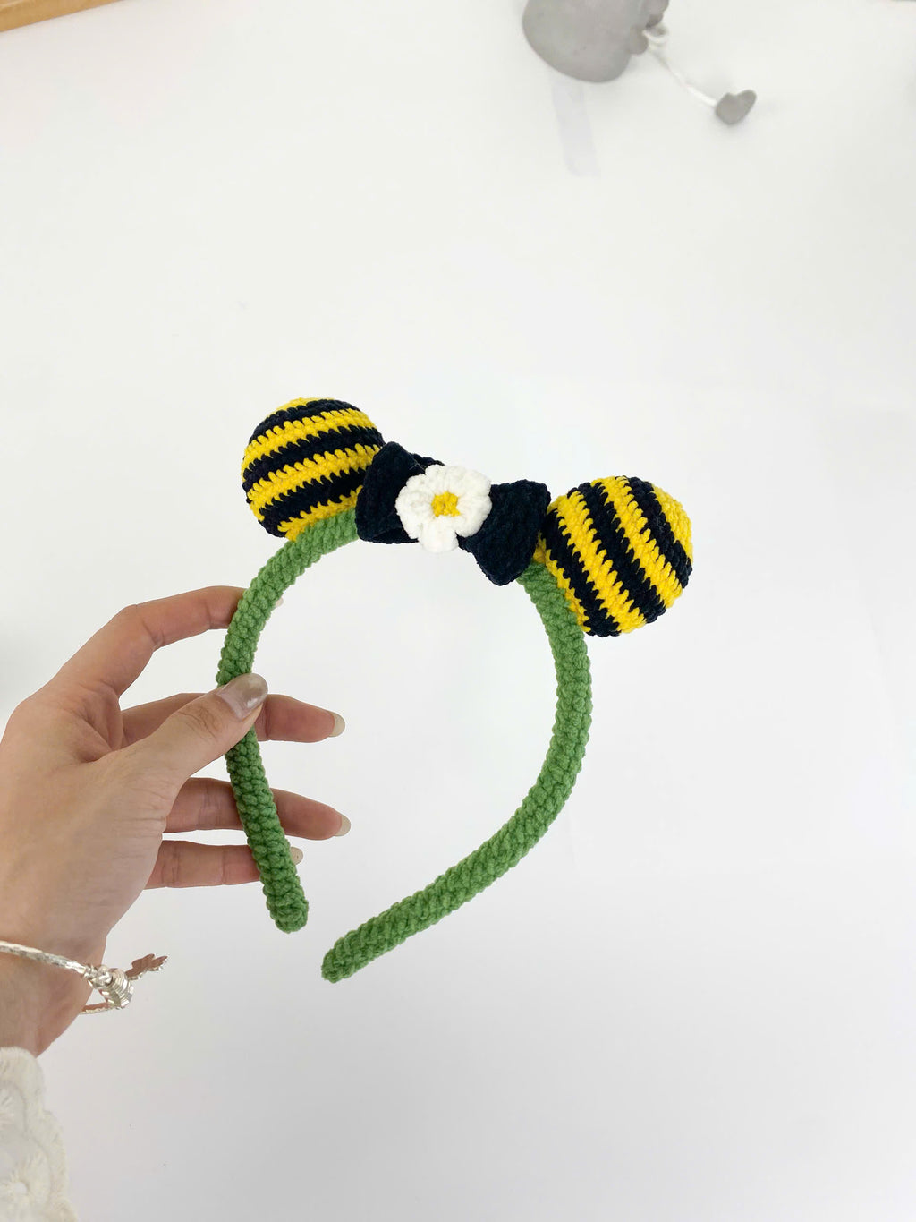 Crochet Bee Ears Headband Pattern with Daisy Bow (PDF Pattern)