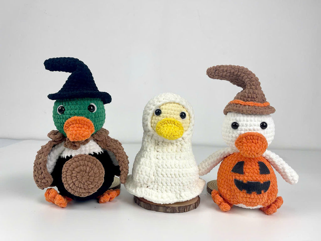Halloween Crochet Duck Pattern, Amigurumi Witch Ghost Pumpkin Plush Toy (PDF)